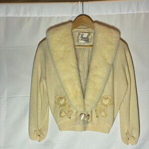 Vintage Leous Furriers Buffalo Ivory Sweater with Ivory Fur Collar & Lace LIning